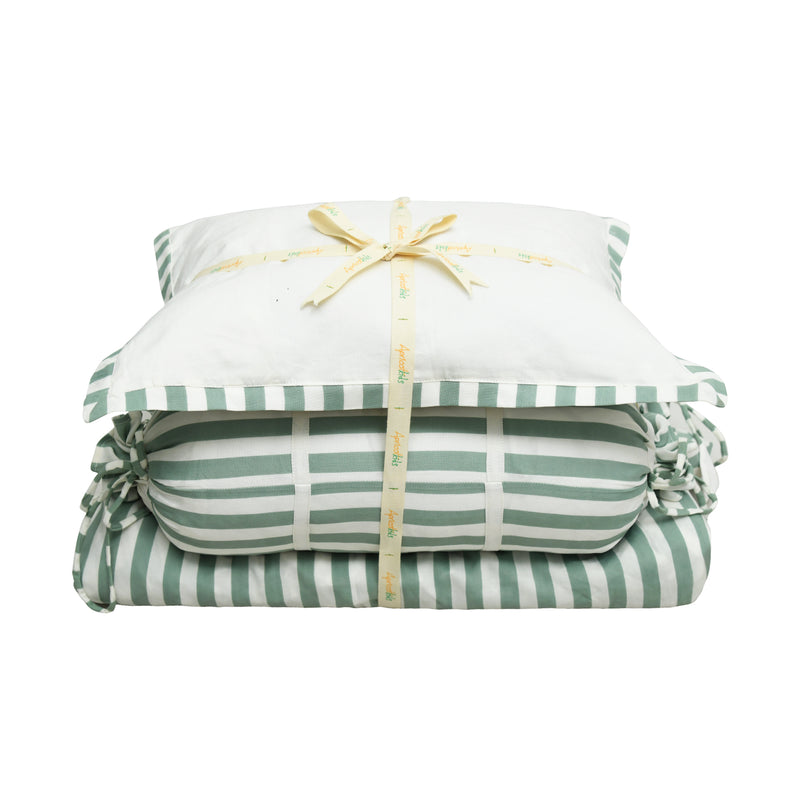 Cot Bedding set- Stripes