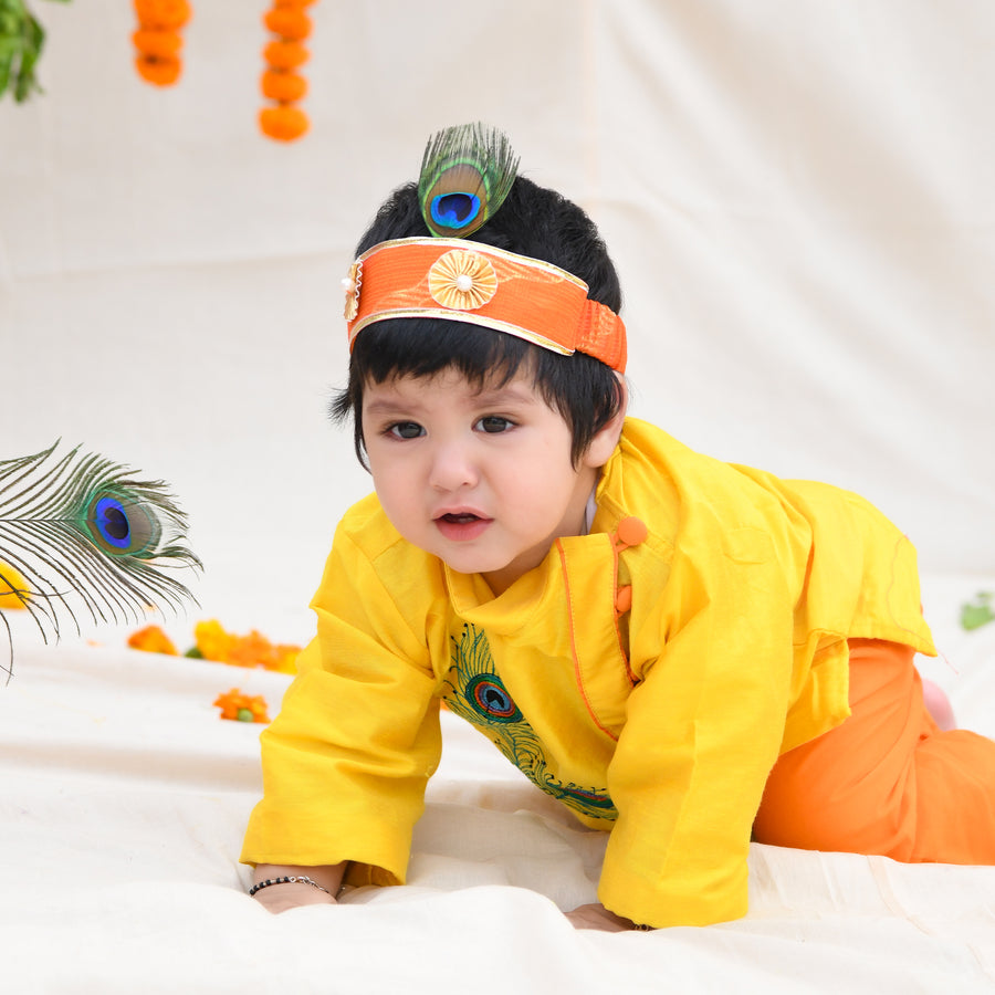 Yellow Embroidered Kurta And Dhoti With Mukut