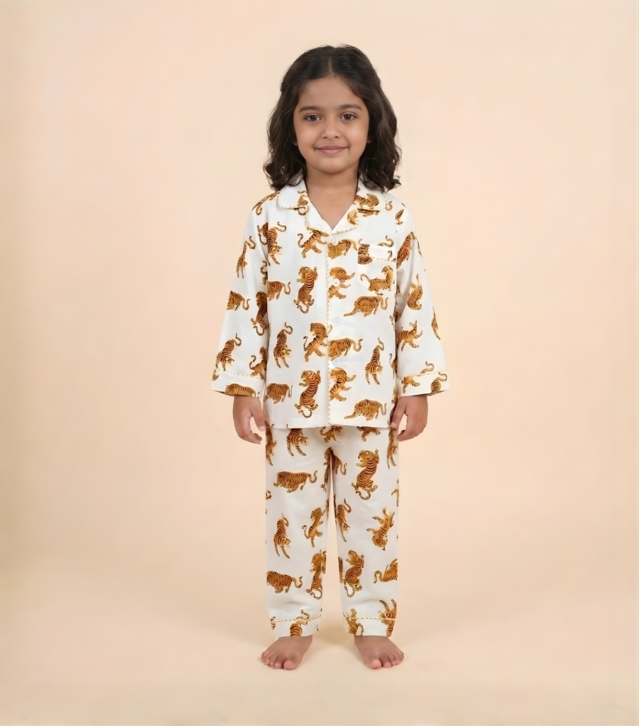 Tiger Tuck-In Sleepwear