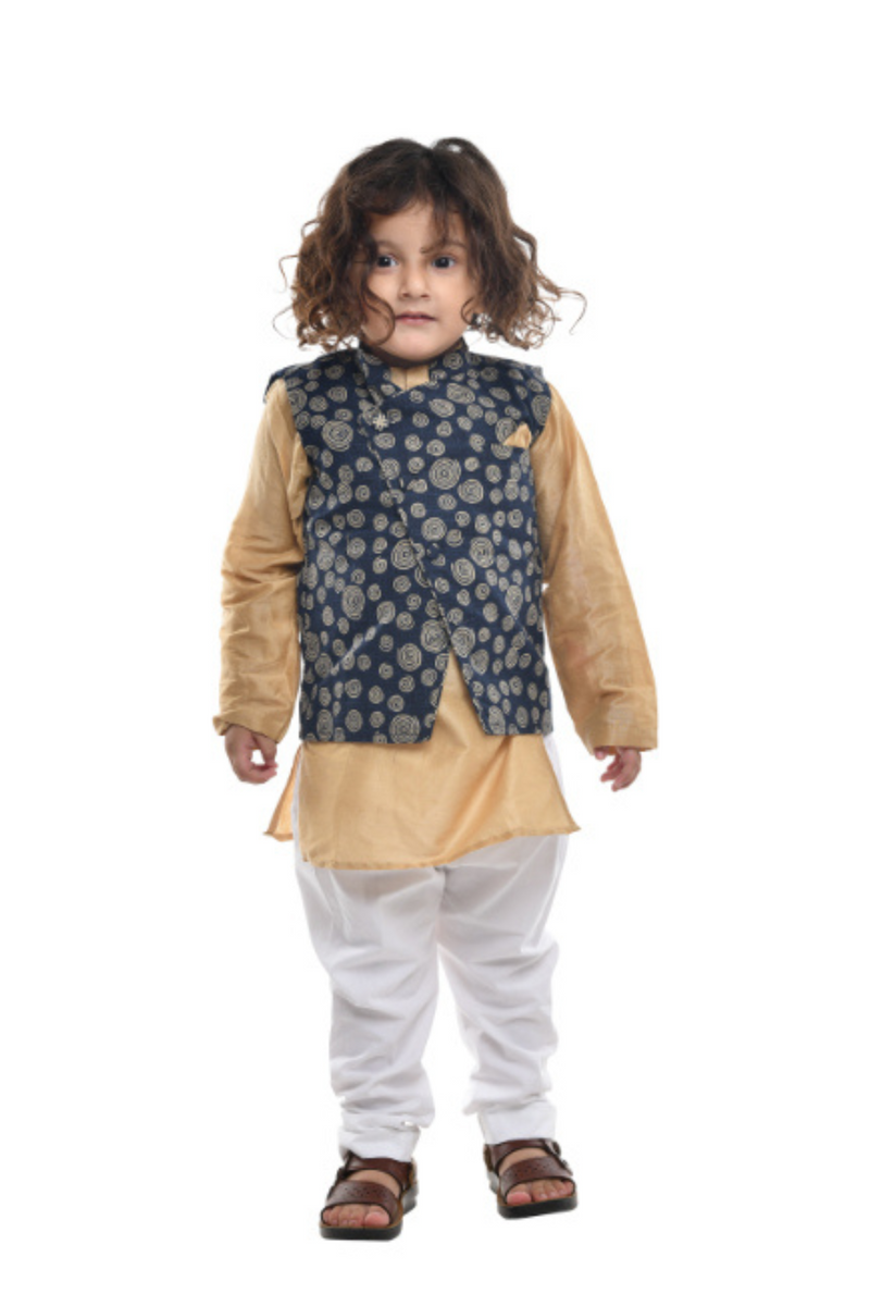 Beige Kurta With Blue Jacket