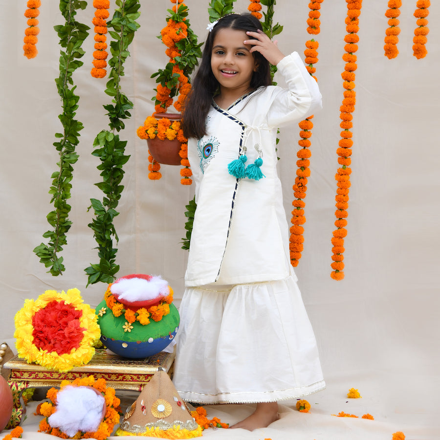 White Feather Embroidered Kurta with lengha