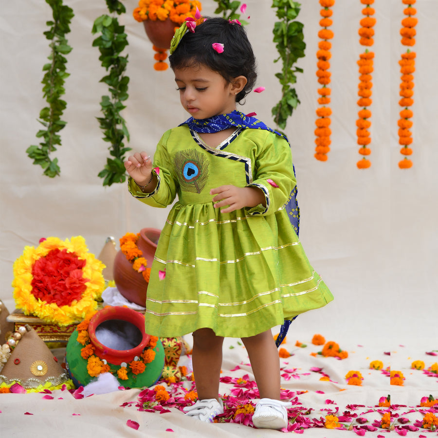 Parrot Green Gota Lace Girls Kurta With Dhoti