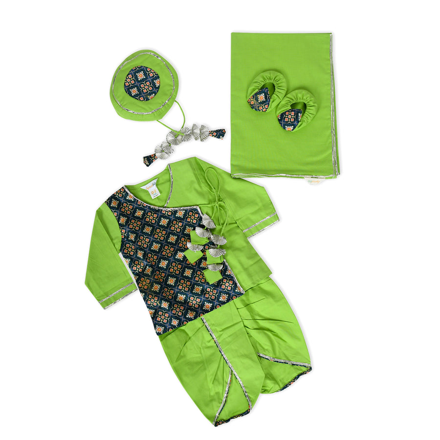 Green Patola Printed Jaamna