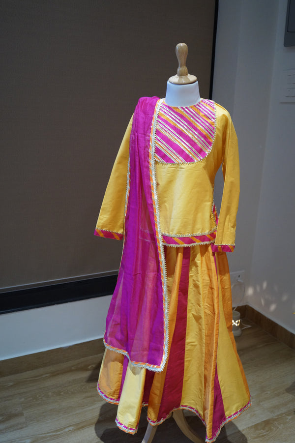 Rainbow lengha