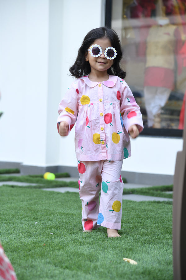 Peach Fruits Sleepwear