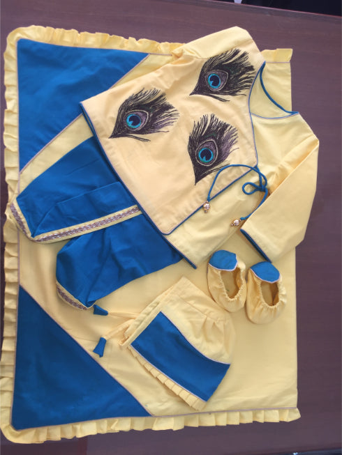 Peacock Feather Embroidered Jaamna