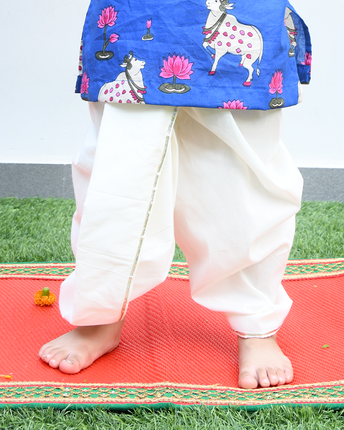 Blue Pichwai Kurta with Dhoti