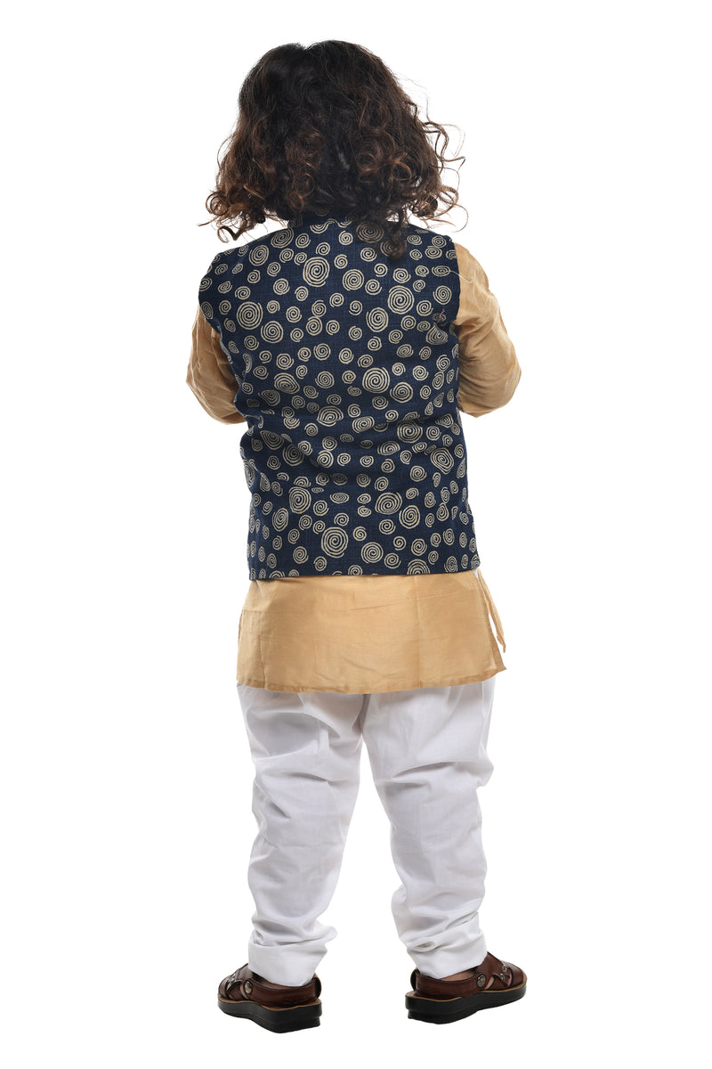 Beige Kurta With Blue Jacket