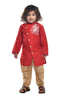  Red Side Cut Kurta With Bird Embroidary