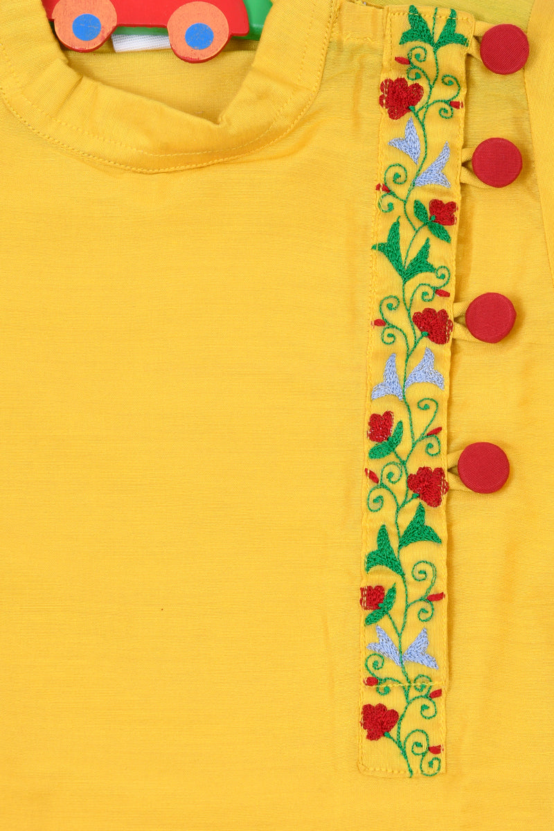 Yellow Kurta With Side Buttons